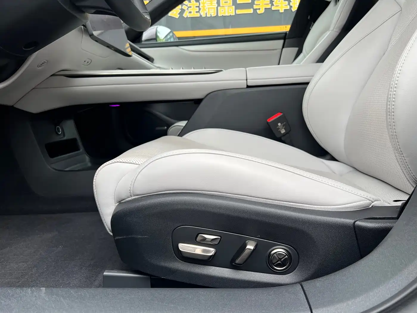 Xiaomi Auto Xiaomi SU7 2024 AWD Extended Range Advanced Smart Driving Max Edition фото 13