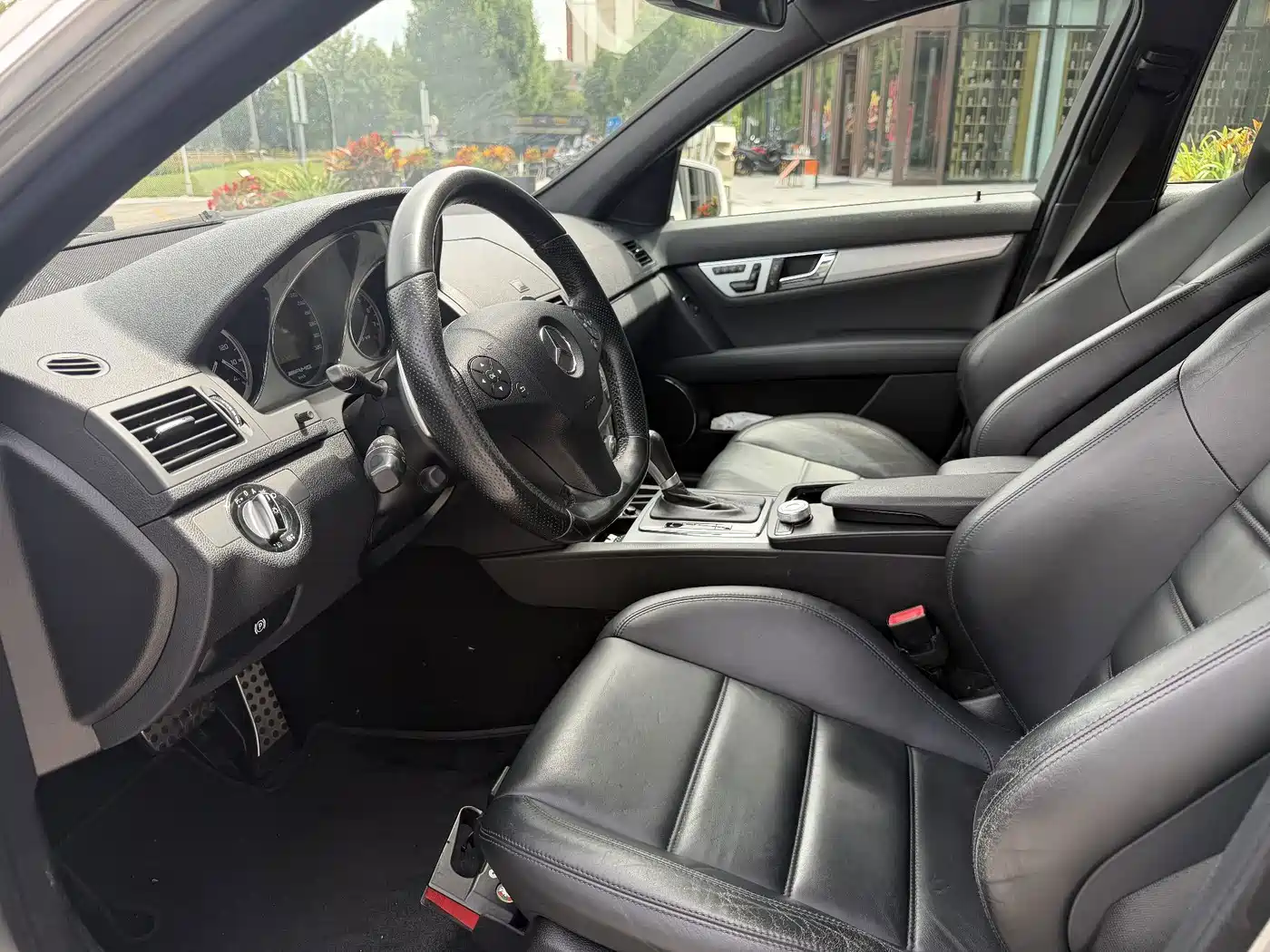 Mercedes-Benz C-Class AMG 2010 2009 AMG C 63 Dynamic
