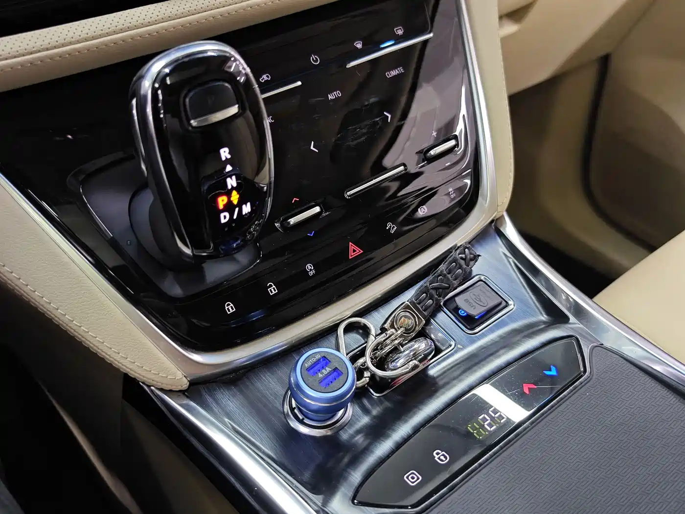 Buick GL8 2023 ES Landmaster Exclusive фото 14