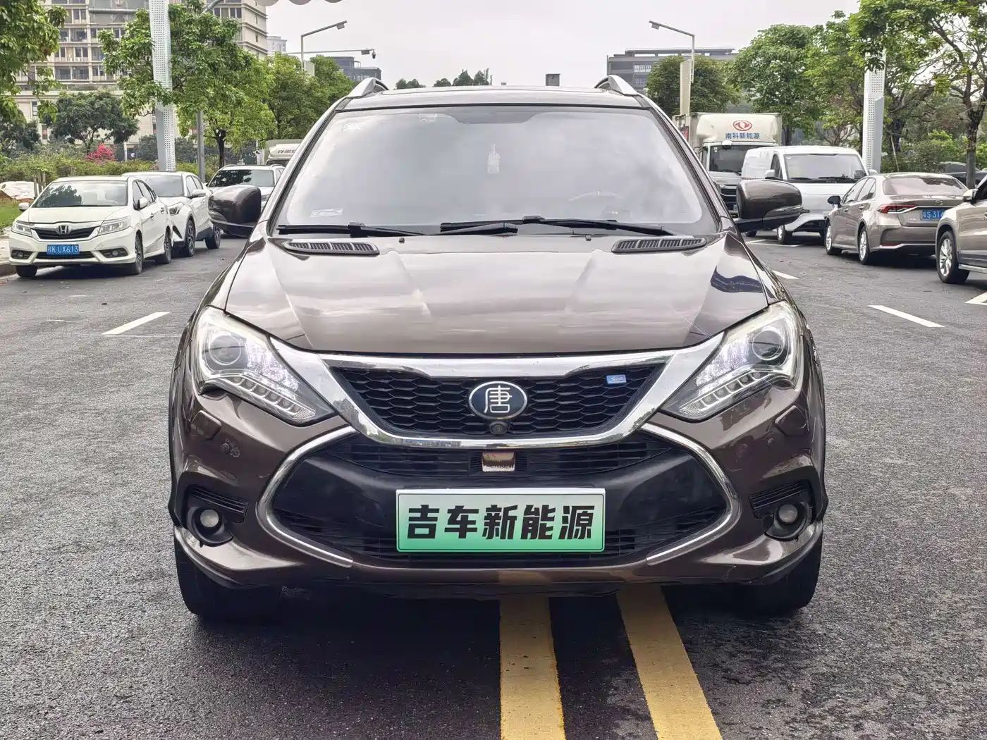 BYD Tang New Energy 2017 Model 2.0T Full-time 4WD Elegance фото 2