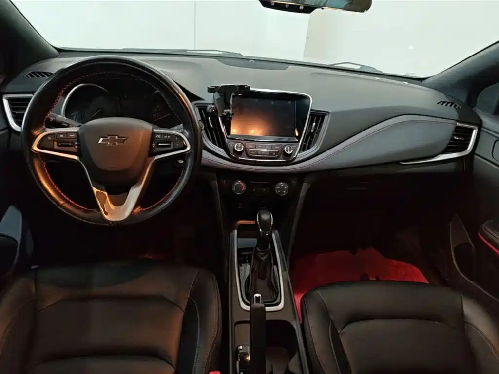 Chevrolet Monza 2019 RS 330T Auto Smooth Edition China VI фото 10