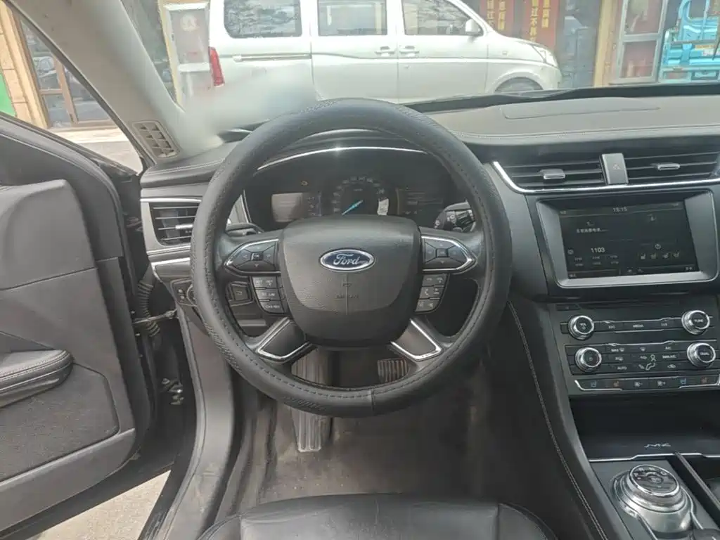 Ford Taurus 2016 2015 EcoBoost 245 Fashion