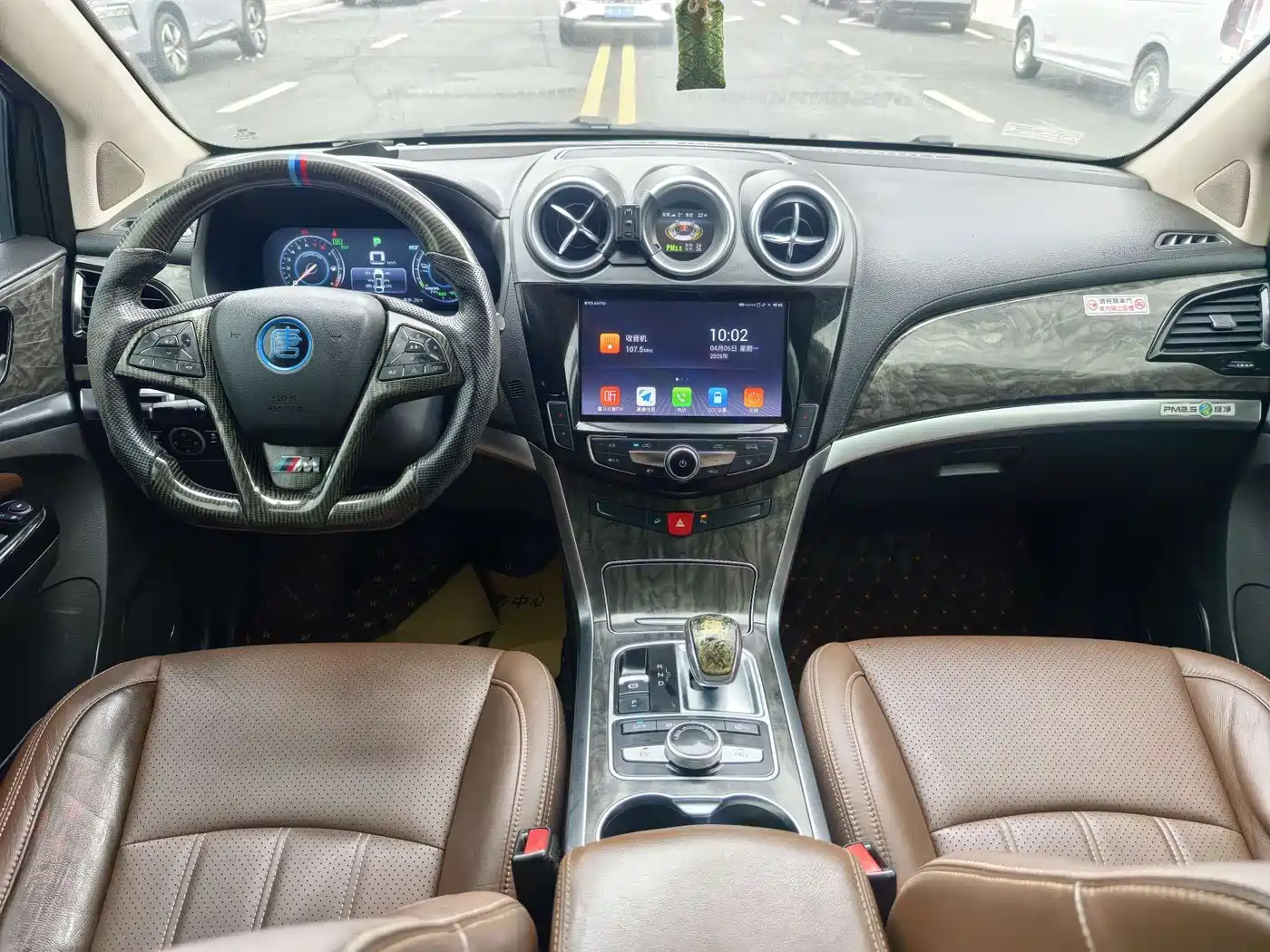BYD Tang New Energy 2017 Model 2.0T Full-time 4WD Elegance фото 4