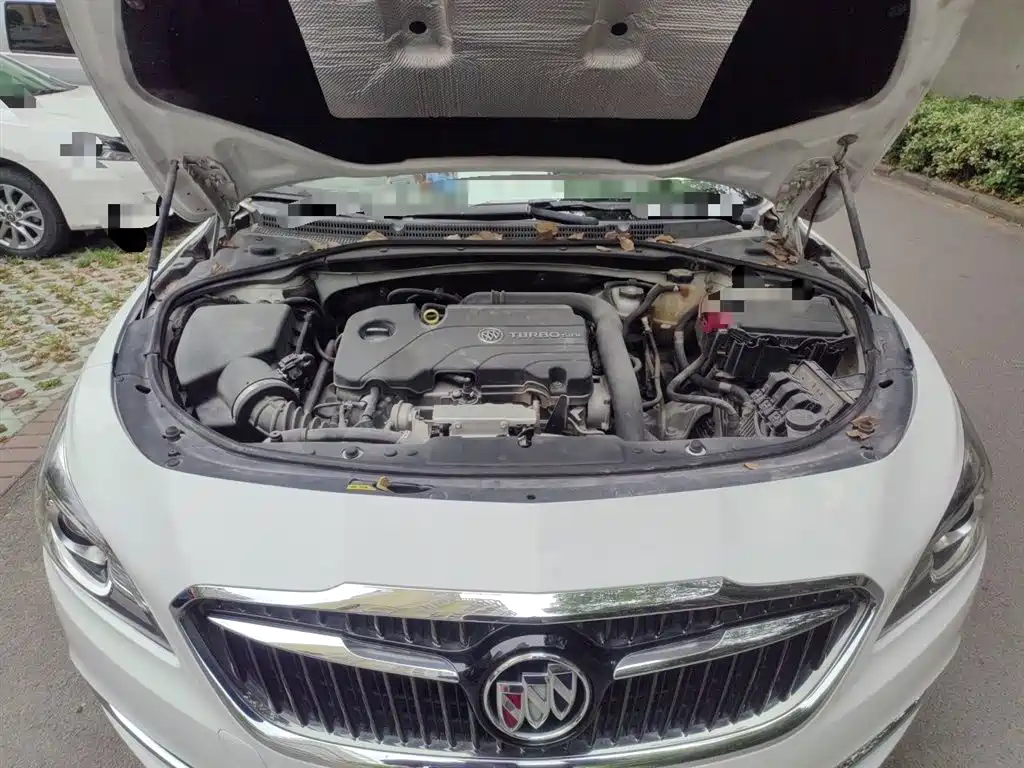 Buick LaCrosse 2016 Facelift 20T Leading фото 11