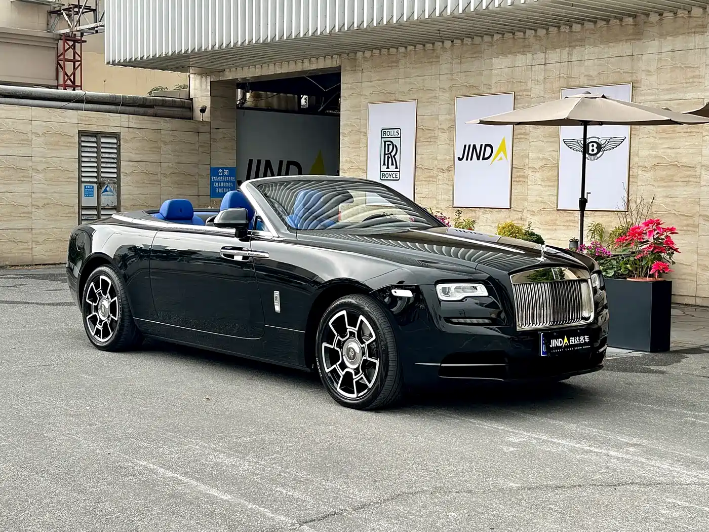 Rolls-Royce Dawn 2021 2018 6.6T Standard