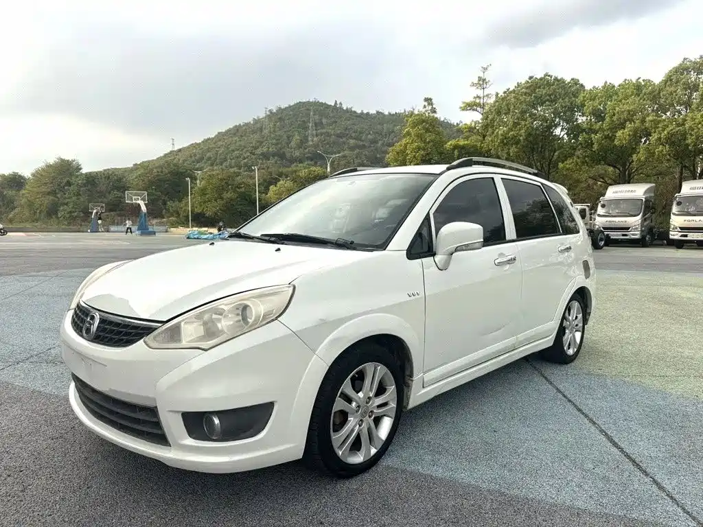 Suzuki Liana A6 2015 2014 Hatchback 1.5L Auto Comfort