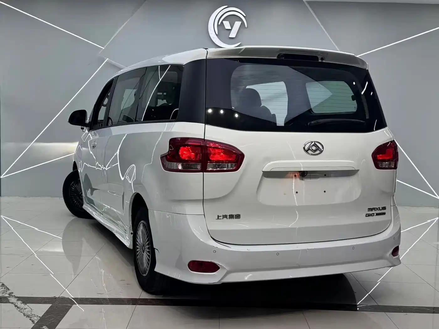 SAIC Maxus Maxus G10 2019 PLUS 2.0T Auto Elite China VI фото 4