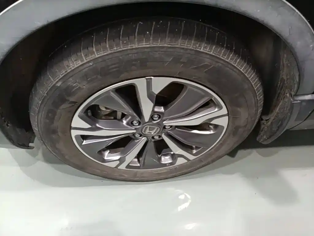 Фото 23 - Honda CR-V