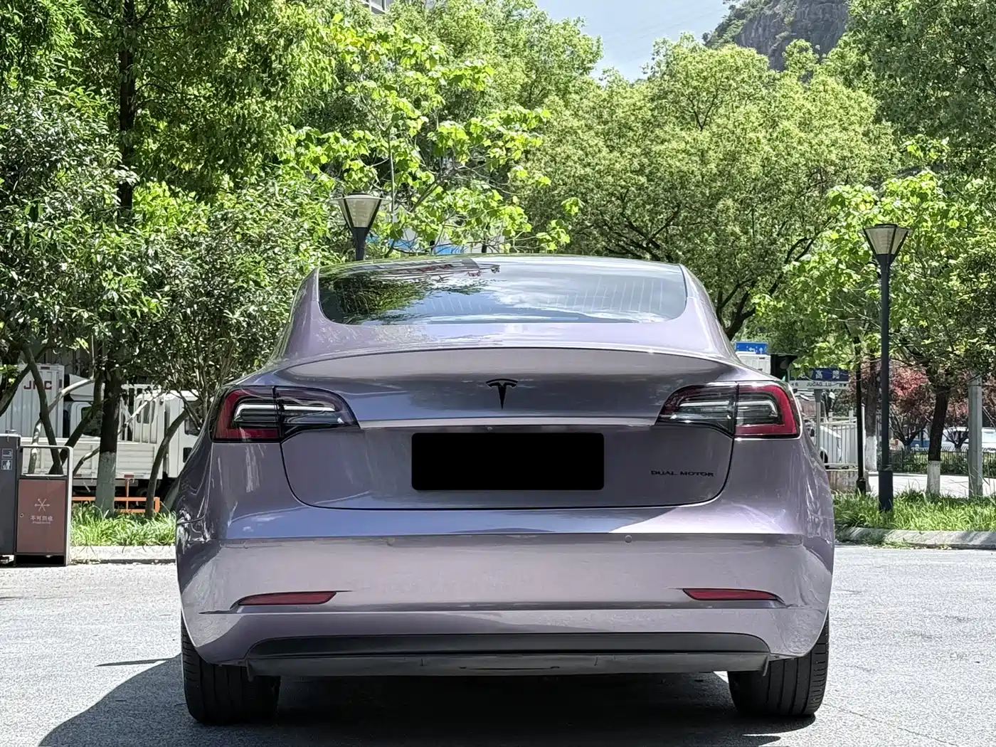 Tesla Model 3 (Import) 2020 2019 Long Range All-Wheel Drive Edition