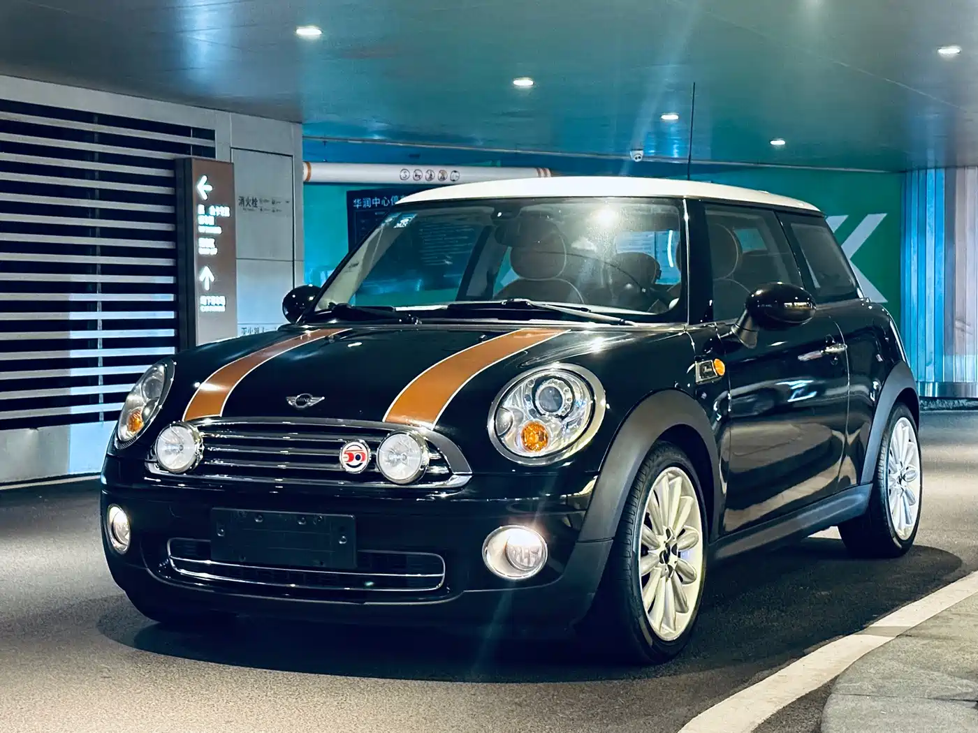MINI MINI 2010 2010 1.6L COOPER 50 Mayfair