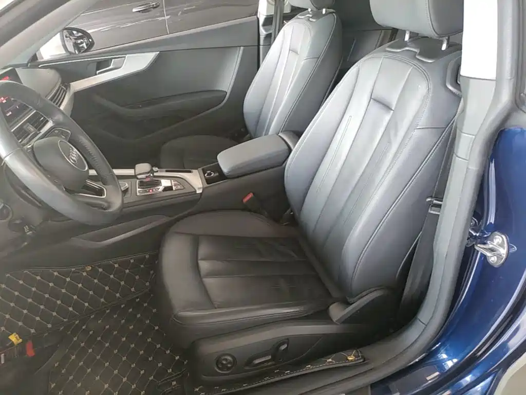 Photo 15 - Audi A5 (Import)