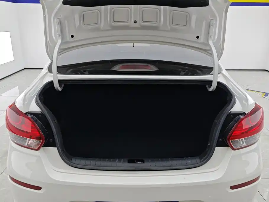 Kia Huan Chi 2021 2020 Facelift 1.4L Auto Comfort Sunroof Edition