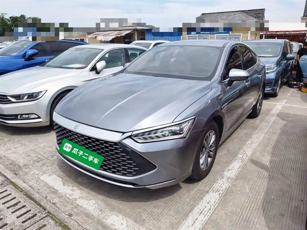 BYD Qin PLUS 2025 DM-i Smart Drive 55KM Leader фото 2