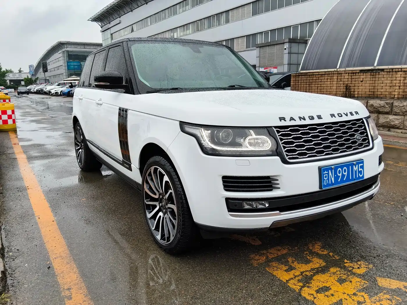 Land Rover Range Rover 2015 3.0 SC V6 Vogue фото 3
