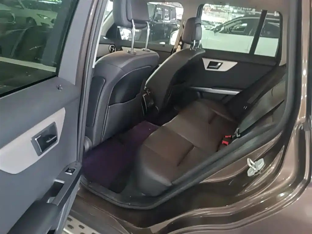 Mercedes-Benz GLK-Class 2013 GLK 300 4MATIC Dynamic Sunroof фото 17