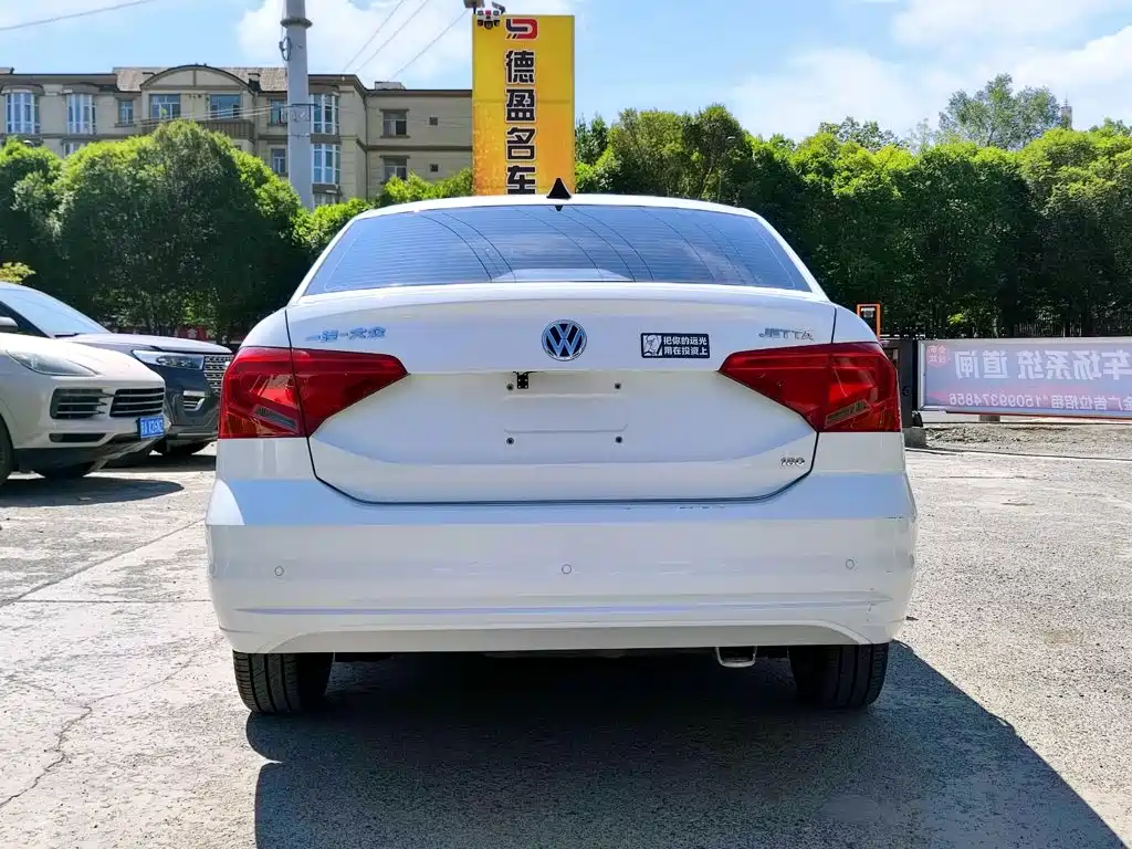 Volkswagen Jetta 2019 2019 Dream Edition 1.5L Auto Comfort