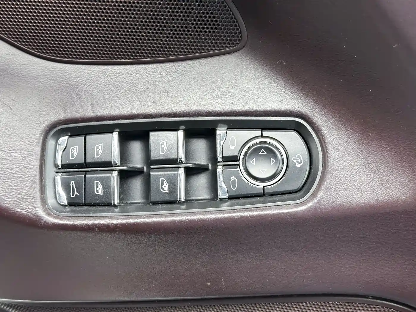 Porsche Panamera 2013 Panamera Platinum Edition 3.6L фото 10