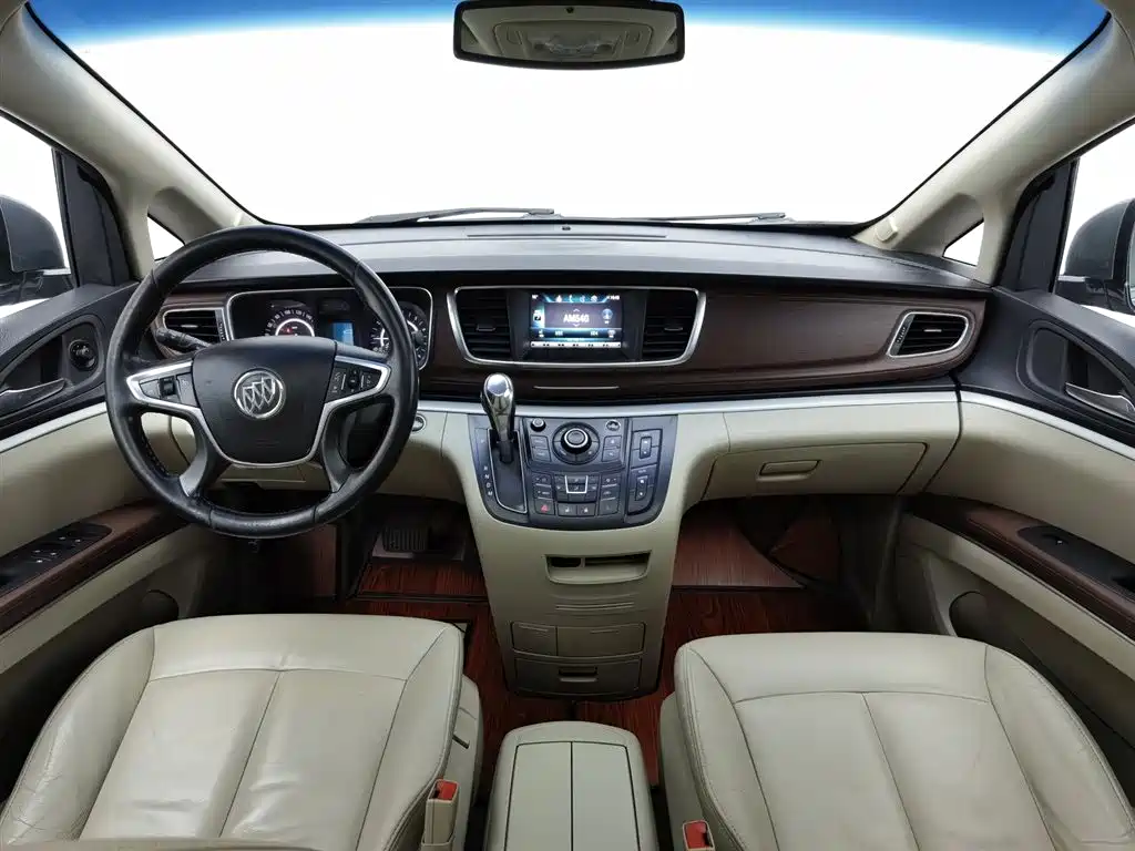 Buick GL8 2018 28T Luxury Model China VI фото 5