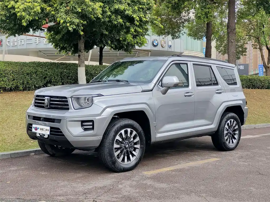 TANK TANK 700 NEW ENERGY