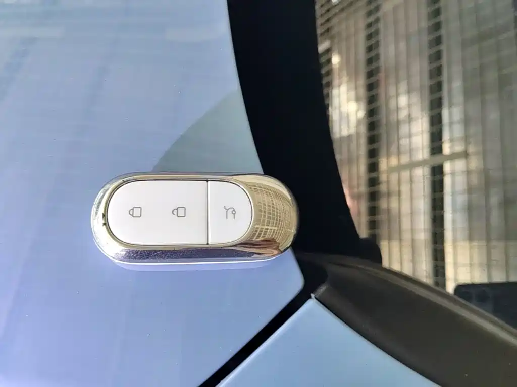 Photo 9 - Leapmotor B10