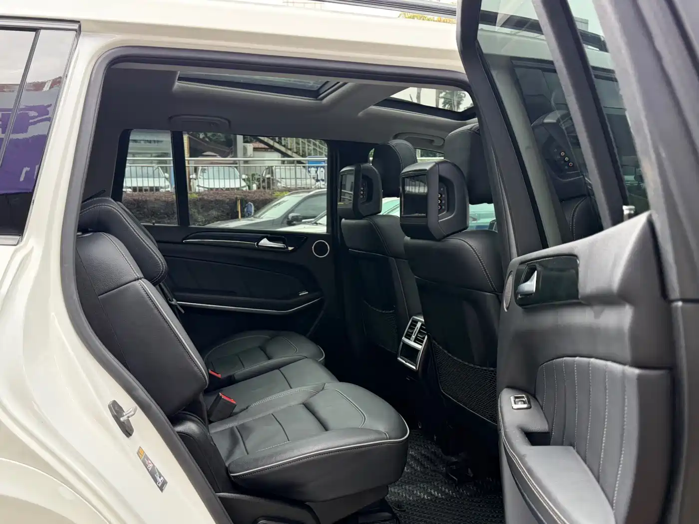 Mercedes-Benz GL-Class 2014 GL 350 CDI 4MATIC фото 9