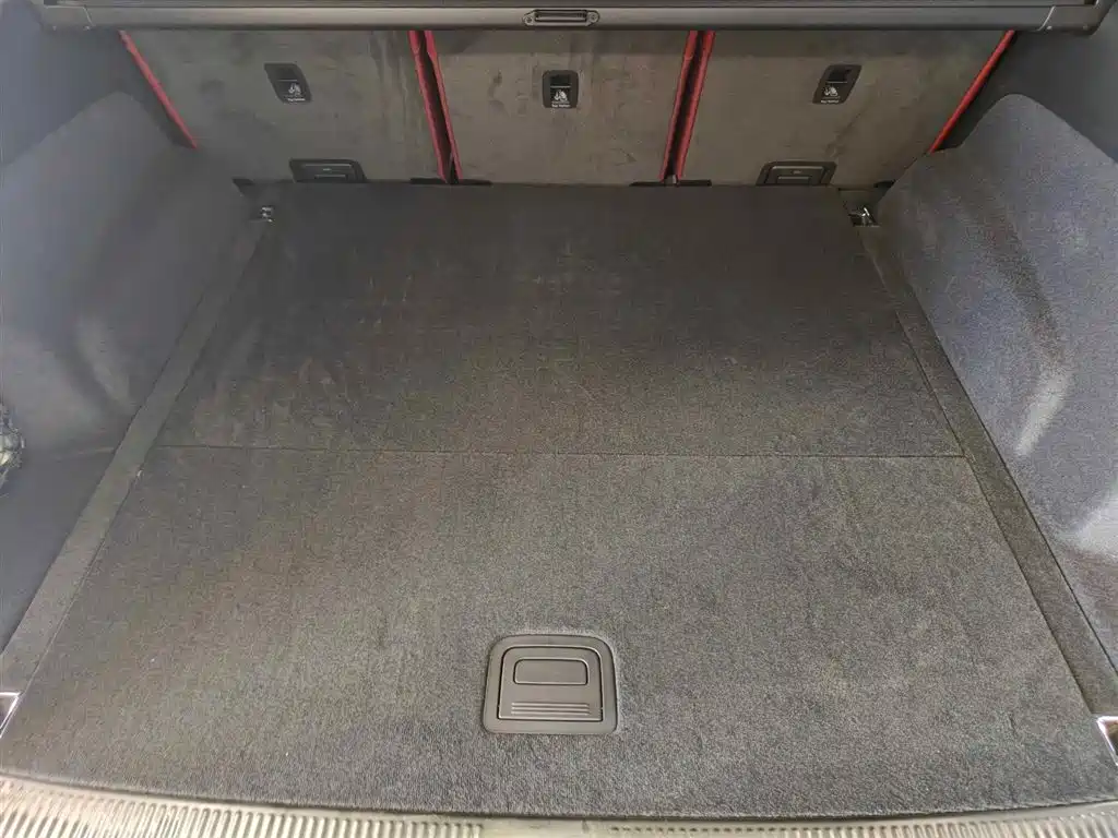 Audi SQ7 2025 2024 4.0 TFSI