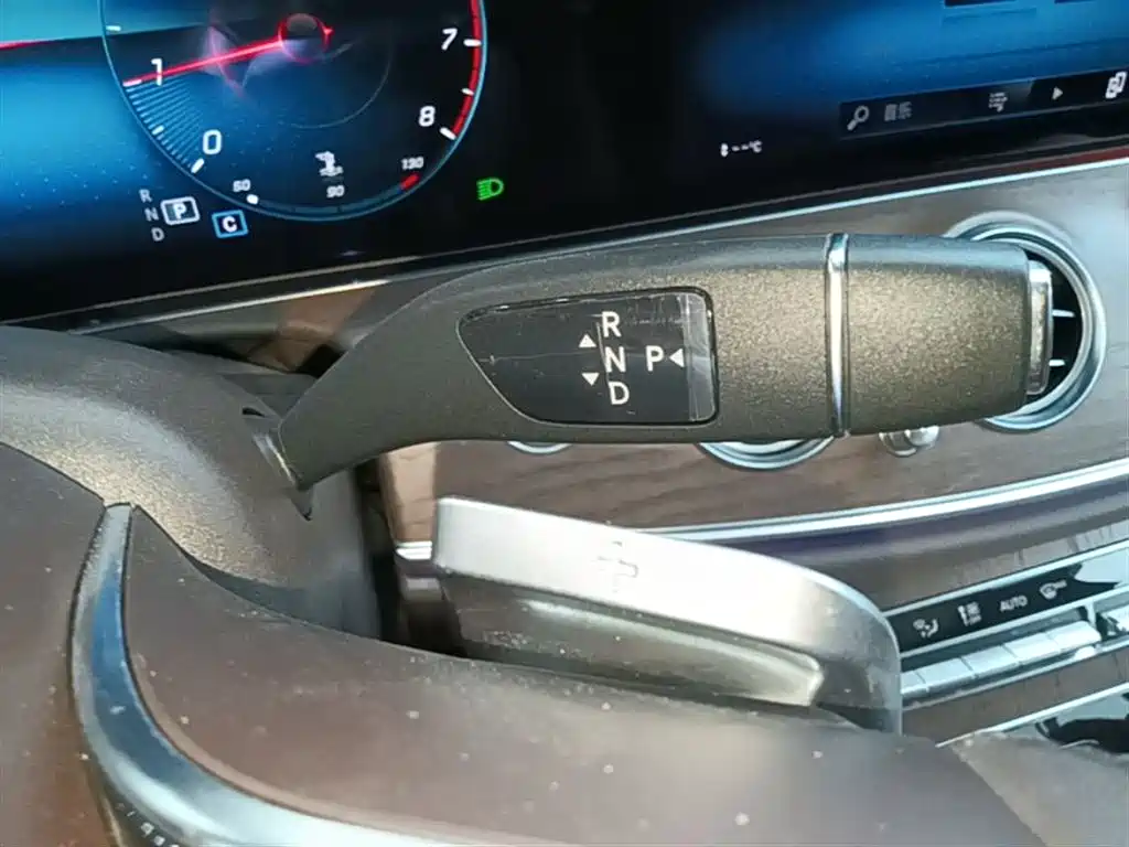 Mercedes-Benz E-Class 2023 E 300 L Luxury фото 14