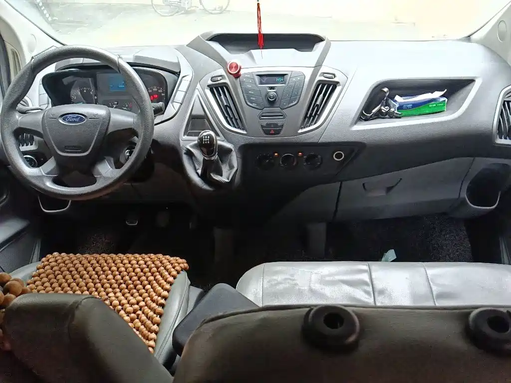 Ford Transit 2017 2017 2.0T Gasoline Multi-purpose Commercial Vehicle Short Wheelbase Low Roof China V
