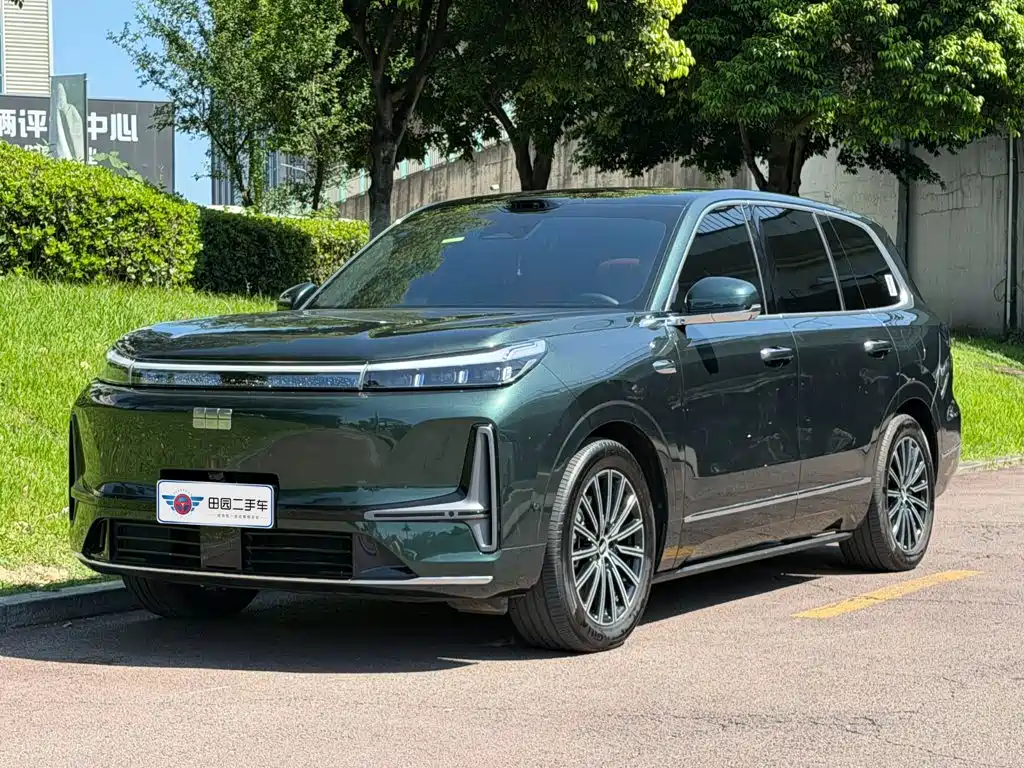 Geely Galaxy Galaxy M9 2025 2025 Base Model