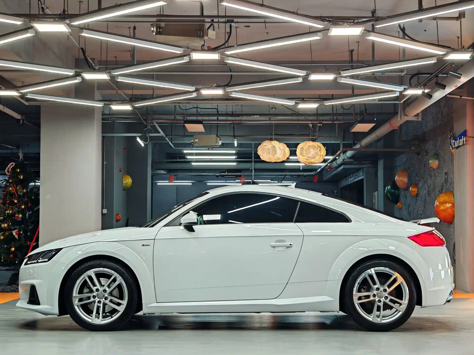Фото 3 - Audi TT