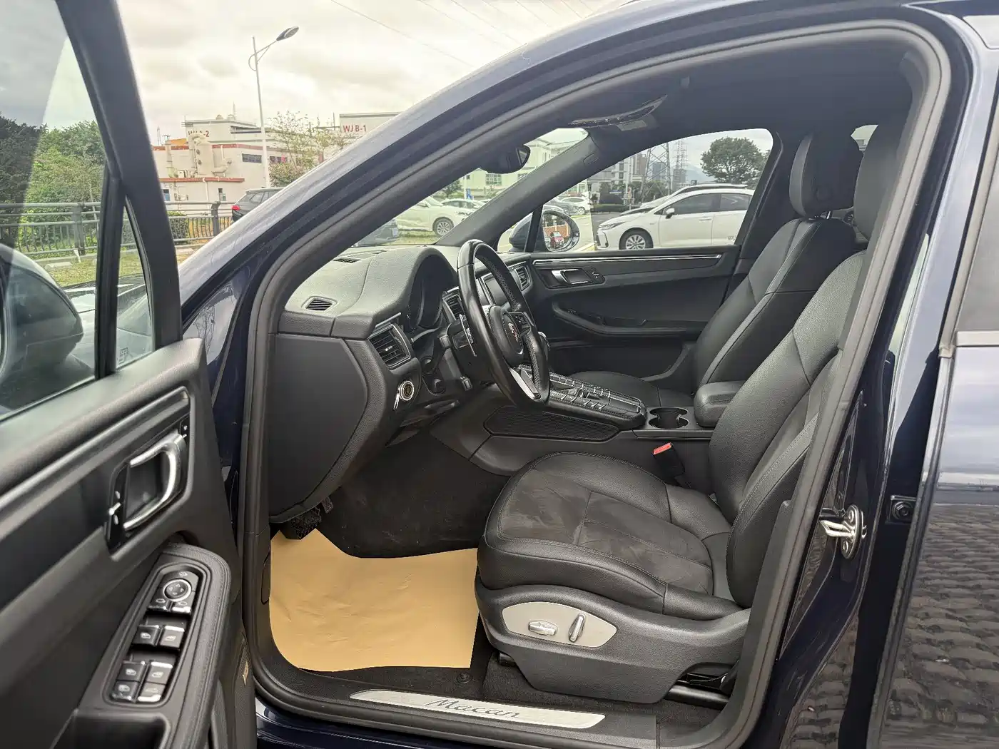 Porsche Macan 2017 Macan 2.0T фото 9