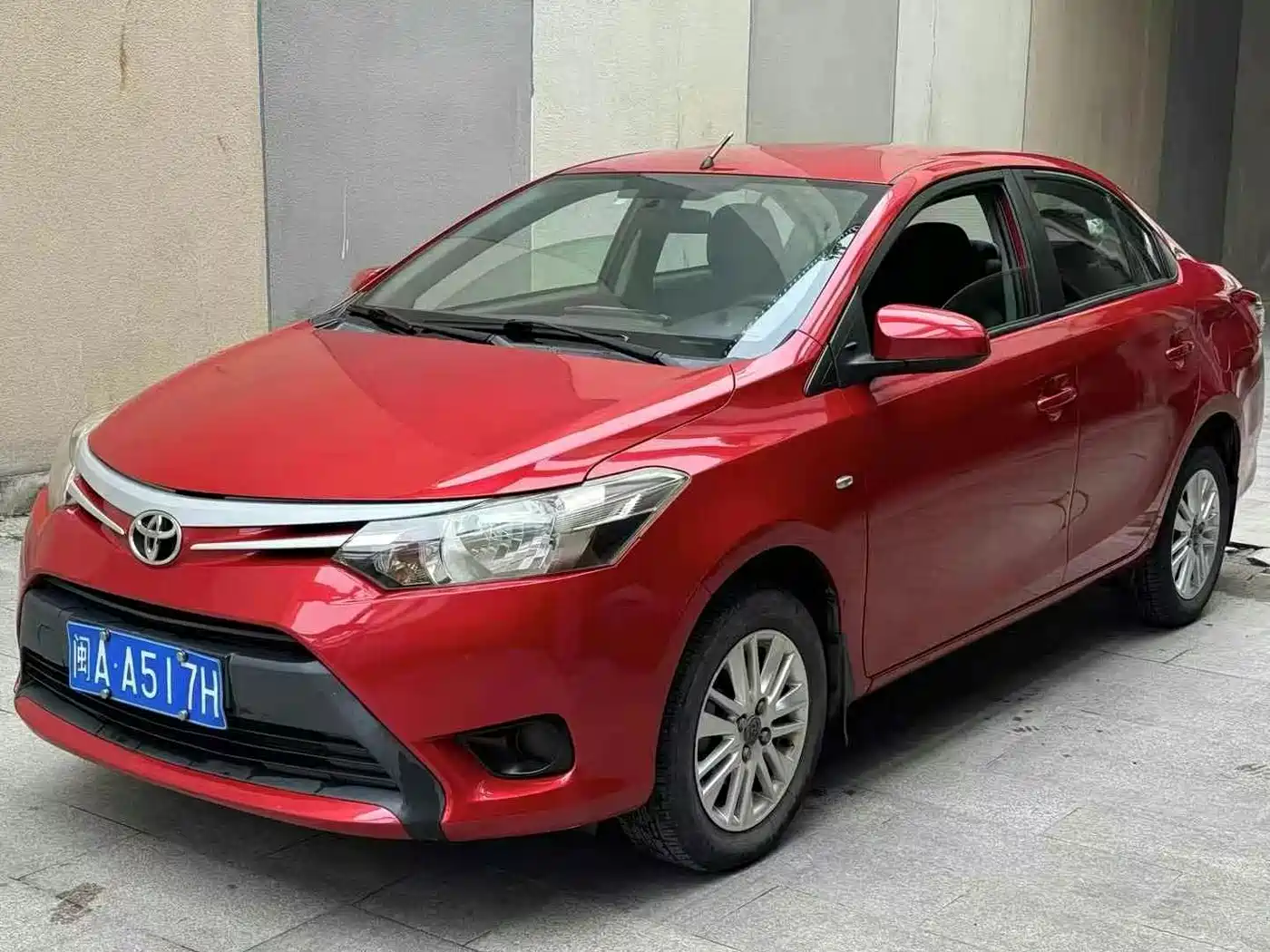 Фото 1 - Toyota Vios