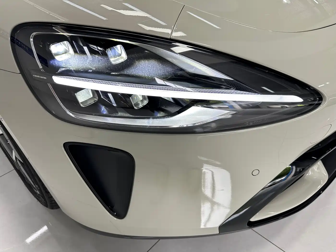 XIAOMI CAR XIAOMI SU7