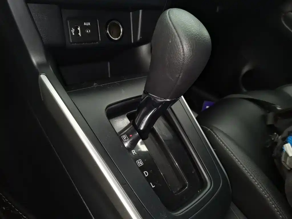 Nissan SYLPHY, миниатюра 10