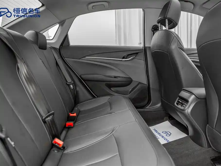 Фото 16 - Buick Excelle