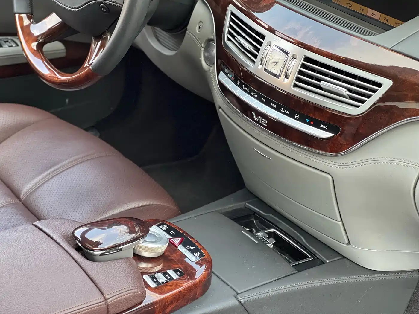 Mercedes-Benz S-Class 2008 Model S 600 L фото 13