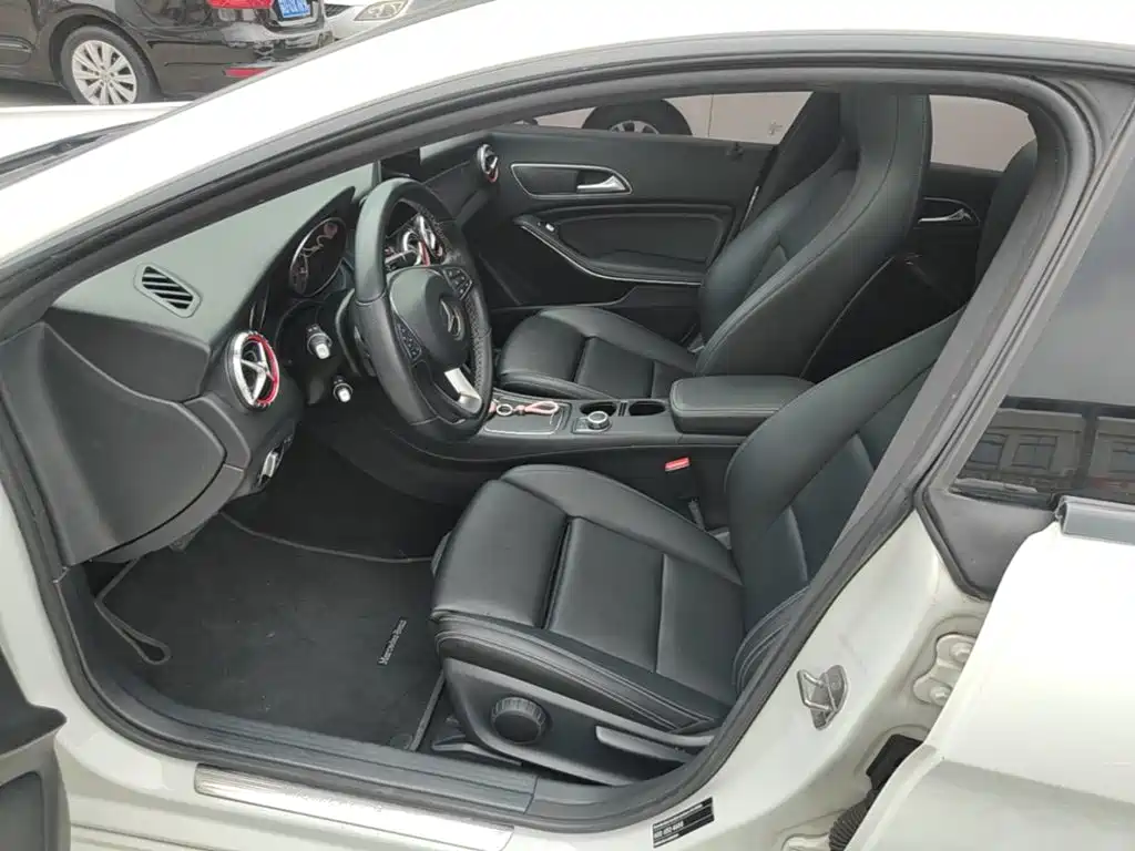 Mercedes-Benz CLA (Import) 2018 2018 CLA 200 Dynamic Edition