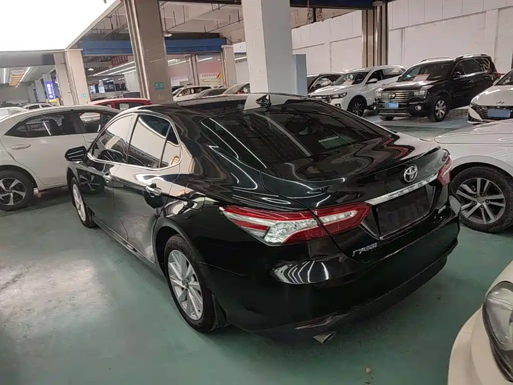 Toyota Camry 2021 2.0G Luxury Edition фото 5