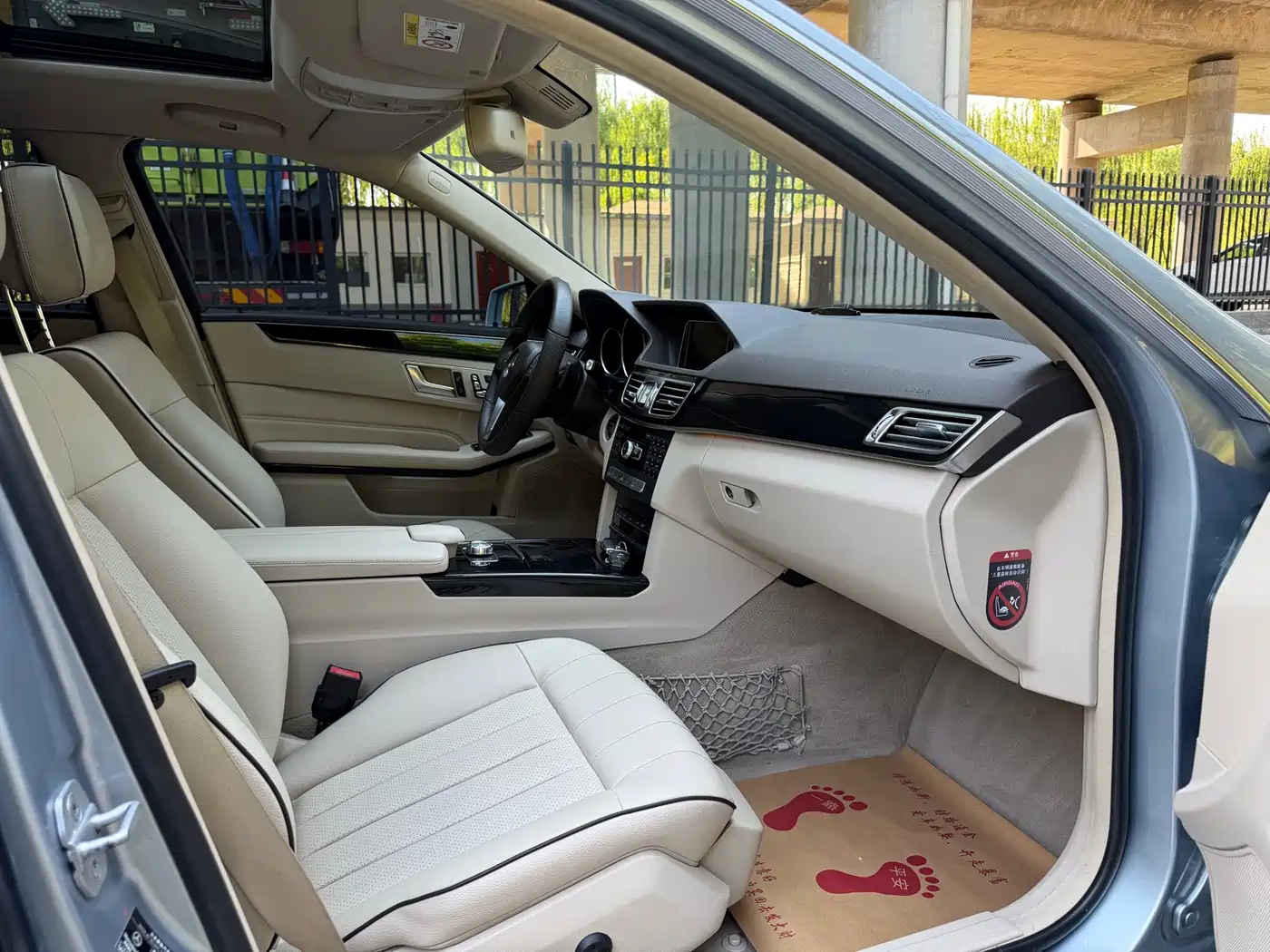 Mercedes-Benz E-Class 2015 E 260 L Sport фото 11
