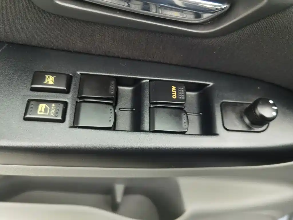 Suzuki SX4 2011 2011 Facelift 1.6L Automatic Agile