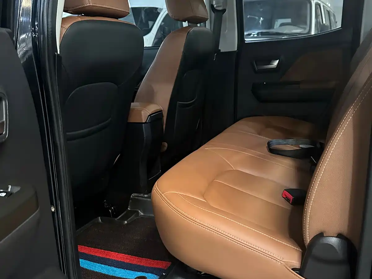 Great Wall Fengjun 7 2021 2020 Model 2.0T Diesel 2WD New Champion Edition Official Large Double Cab GW4D20M