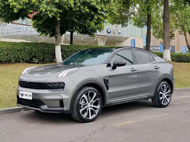 Lynk & Co 05 2020 2.0TD 4WD Power Plus