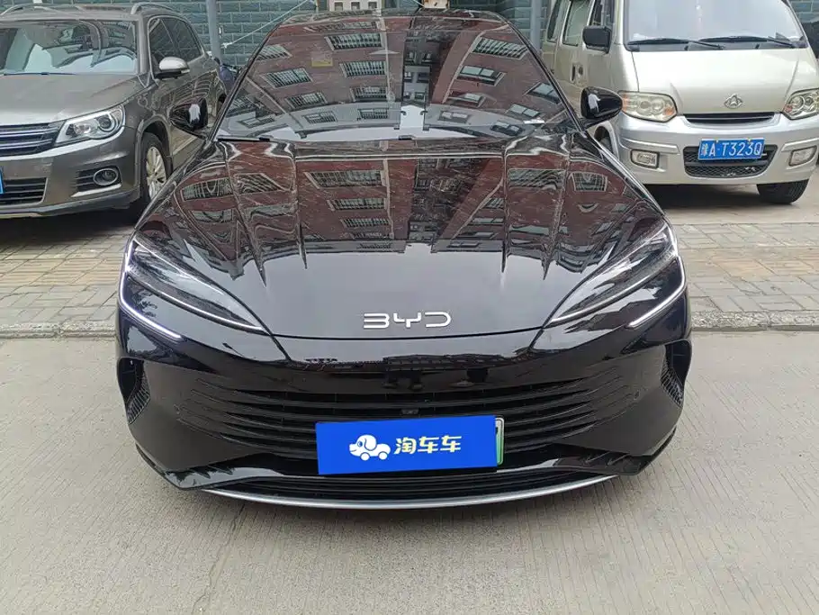 BYD Seal 2024 2023 DM-i 1.5T 121km Premium