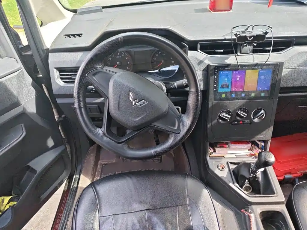 Wuling Motors Wuling Hongguang PLUS 2021 2020 1.5L Manual Standard 5-seater