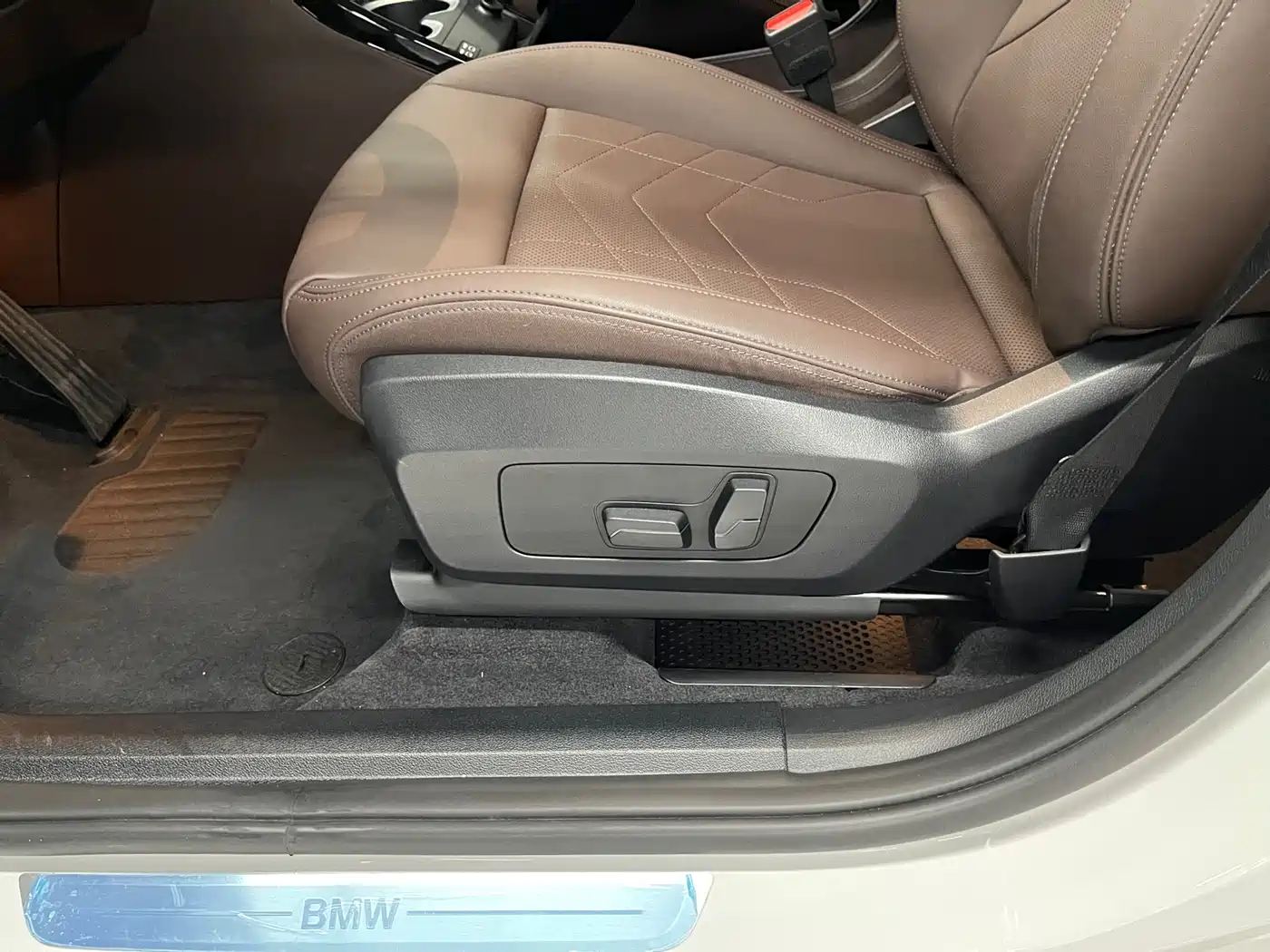 BMW X1 2023 sDrive20Li X Design Package фото 9