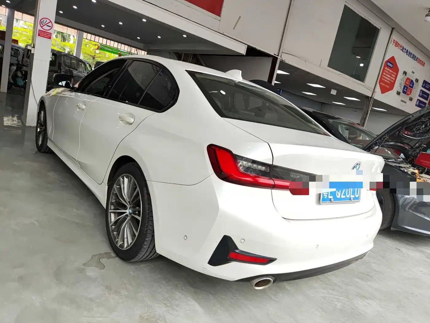 Фото 6 - BMW 3 Series