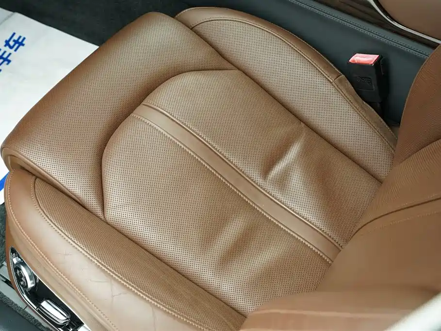 Audi A8 2014 A8L 45 TFSI quattro Luxury фото 12