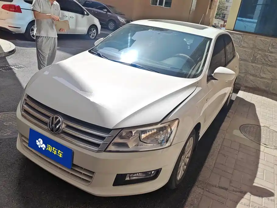 Volkswagen Santana 2013 Model 1.6L Automatic Luxury Edition