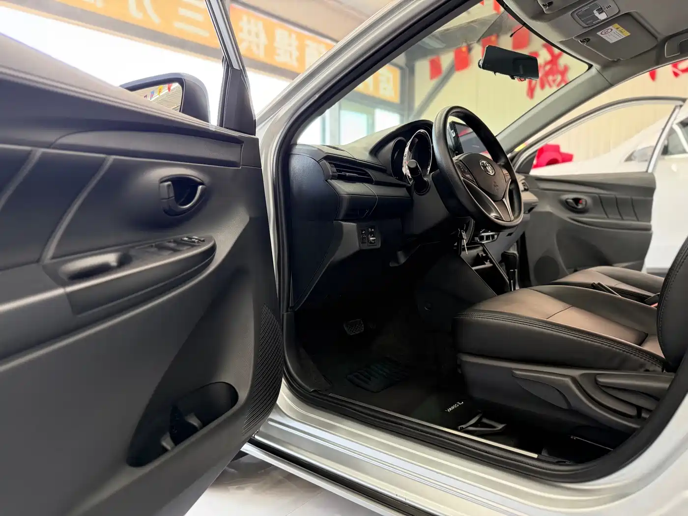 Toyota Yaris, миниатюра 8