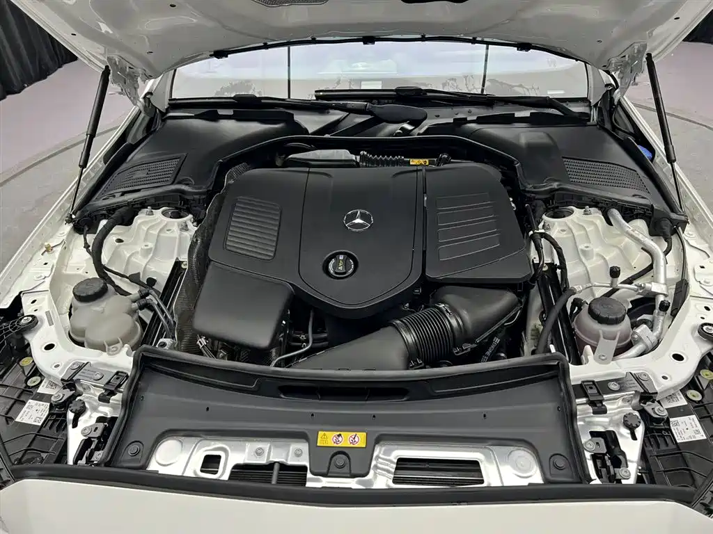 Mercedes-Benz C-Class 2023 Facelift C 260 L Sport Edition фото 13